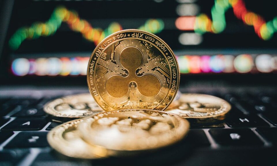 Divergence pattern signals